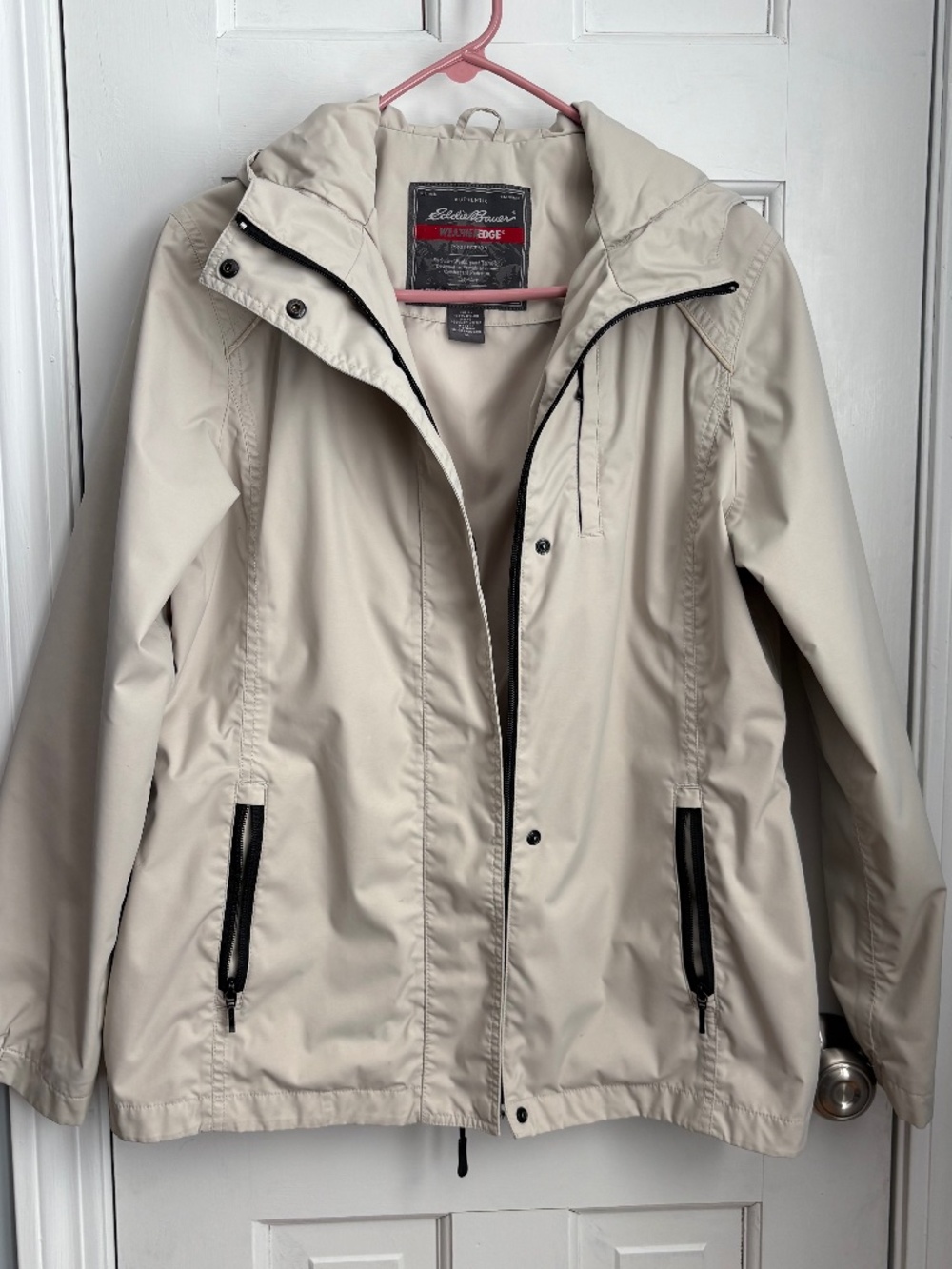 Eddie Bauer weather edge jacket, Size M